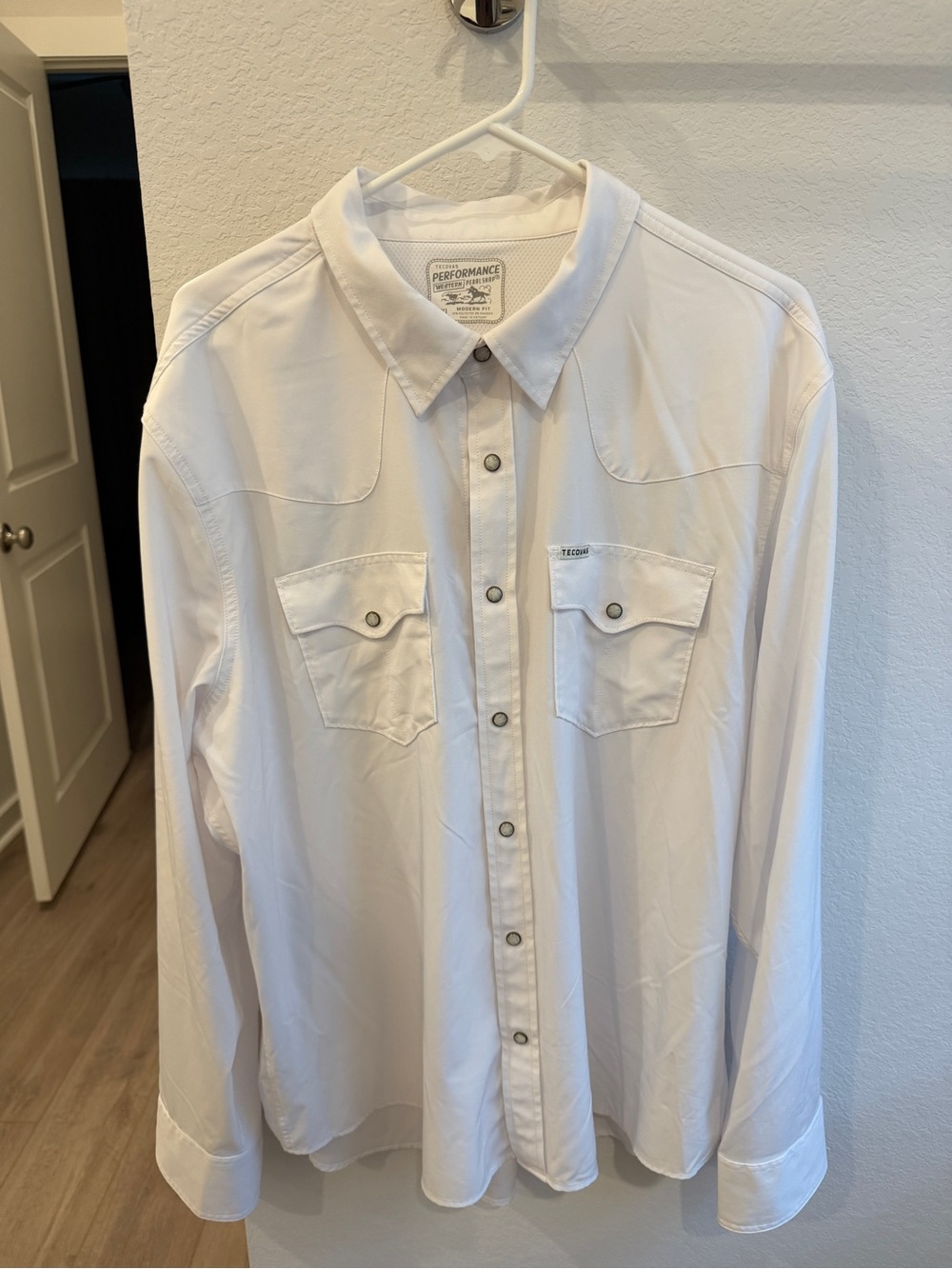Tecovas White Casual Button-Down Western Shirt